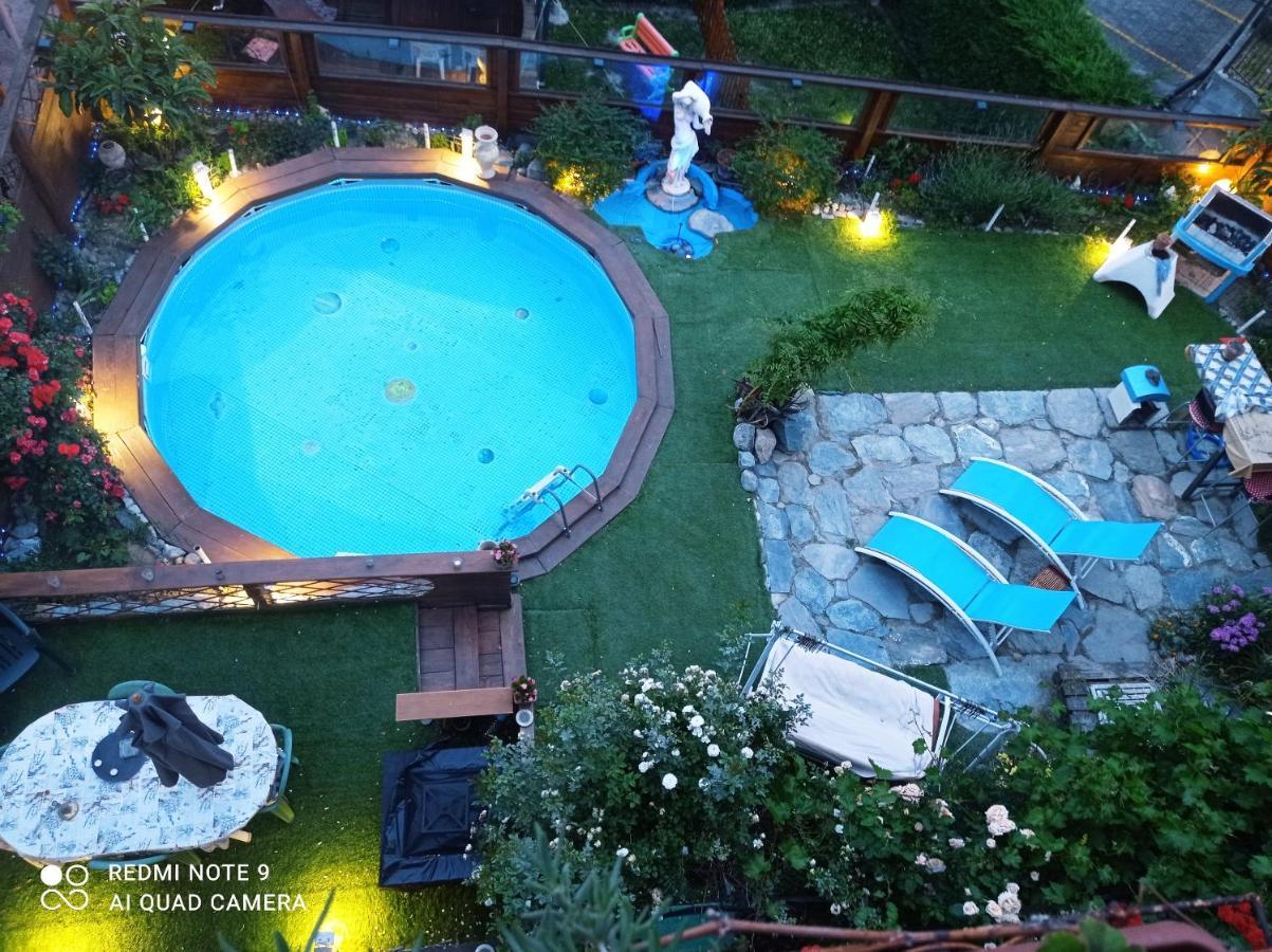 Comfortable Apartment With Panoramic View 65 M² Shared Pool Challand Saint Victor Екстер'єр фото